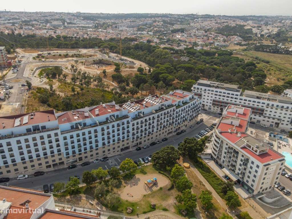 Apartamento Duplex T3+2 Parque Luso Box para Duas Viaturas-49