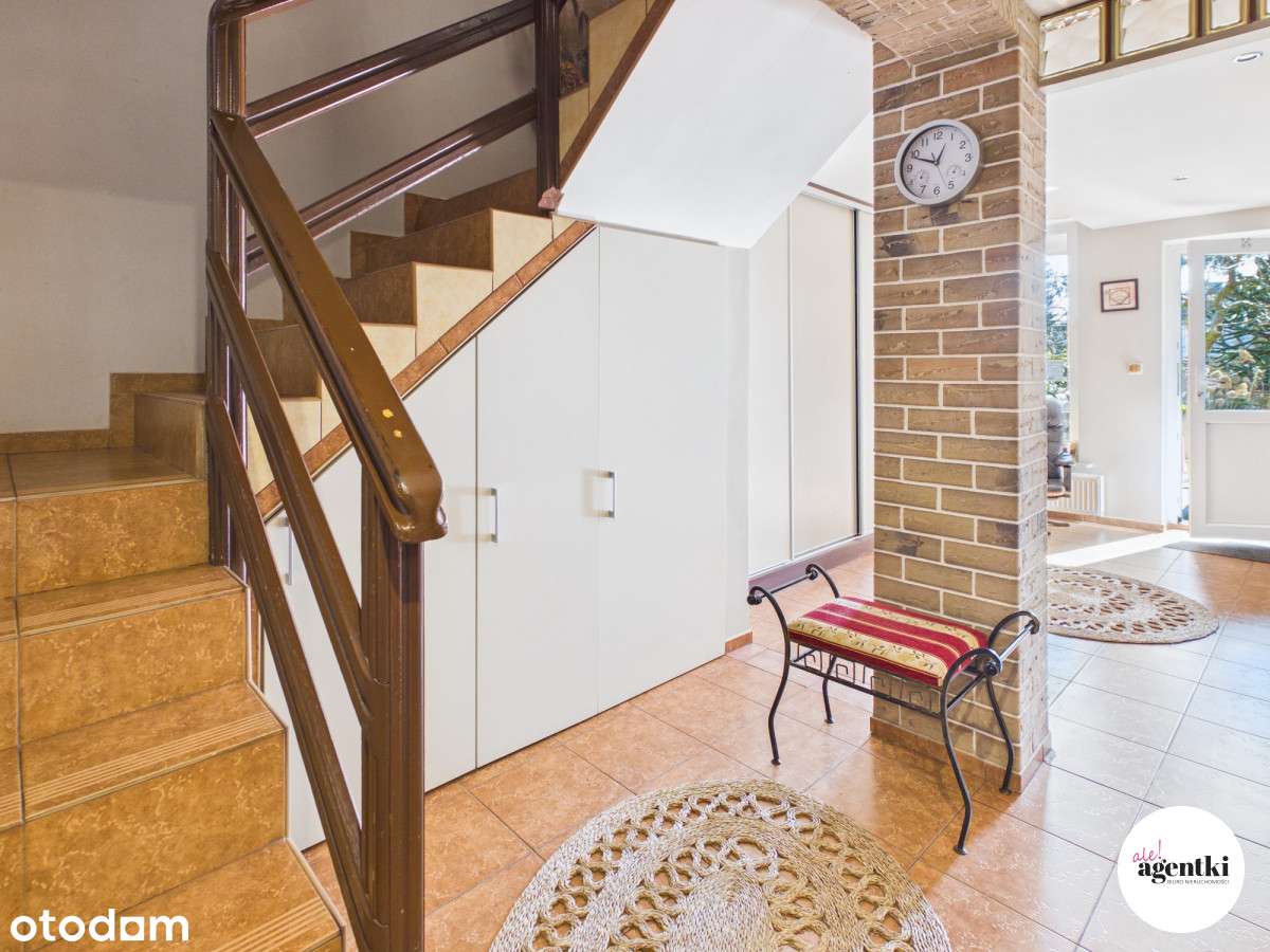 Dom z dużym potencjałem, 7 pokoi, blisko morza!-11