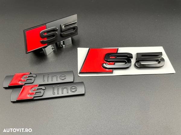Set embleme Premium Audi S5 Negru / Roșu - 1