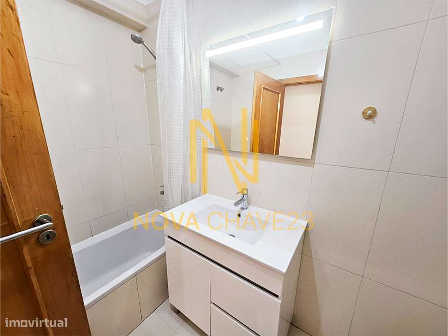 Apartamento T3 na Serra das Minas - 131m² - 2 Frentes  - Varandas-8