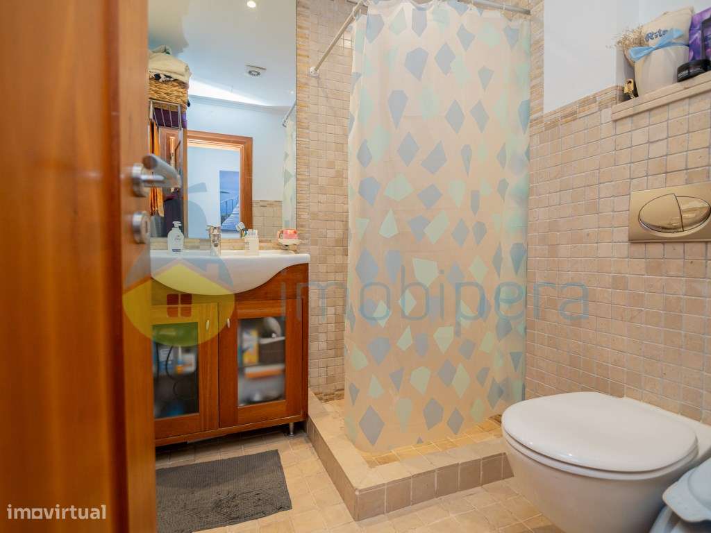 Excelente apartamento T2 localizado sobre o Rio Arade na Boca do Ri...-21