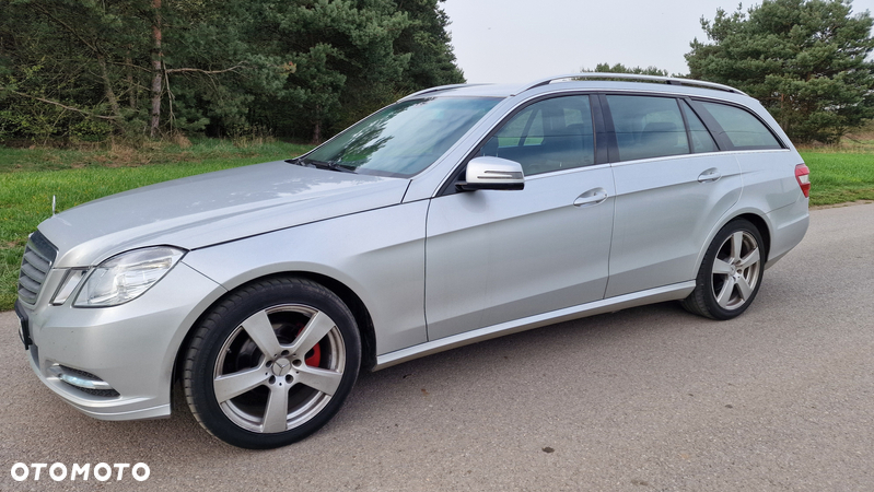 Mercedes-Benz Klasa E 200 T CDI DPF BlueEFFICIENCY 7G-TRONIC Avantgarde - 7