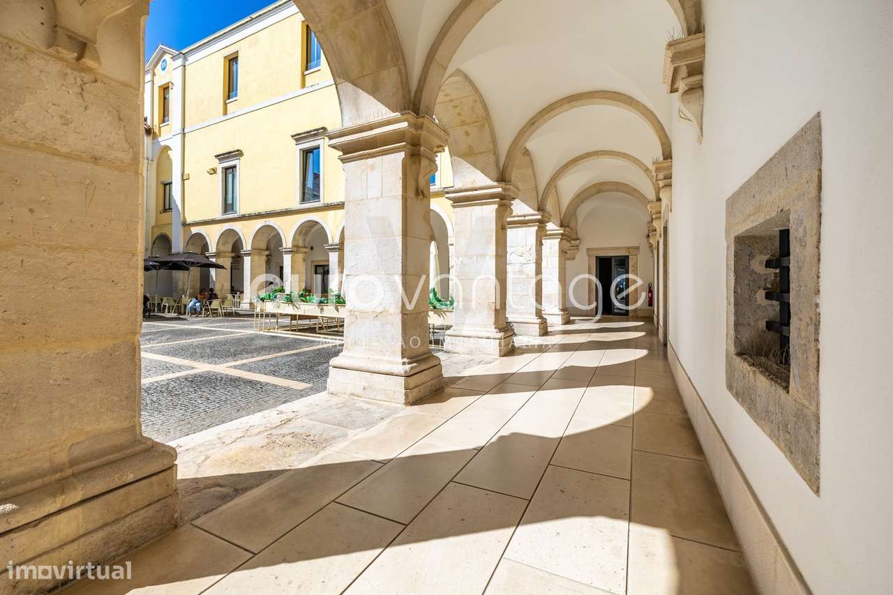 Apartamento T1 em Condomínio Fechado, Centro Leiria-22