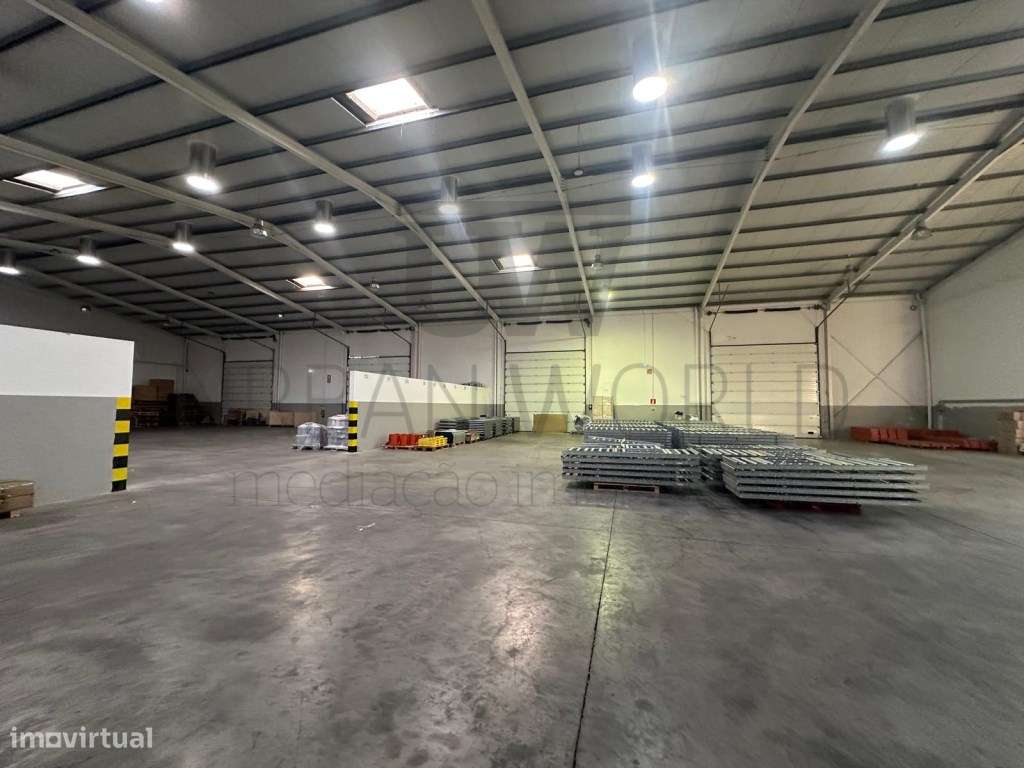 Armazém Industrial, Santarém, 4.000m2-12