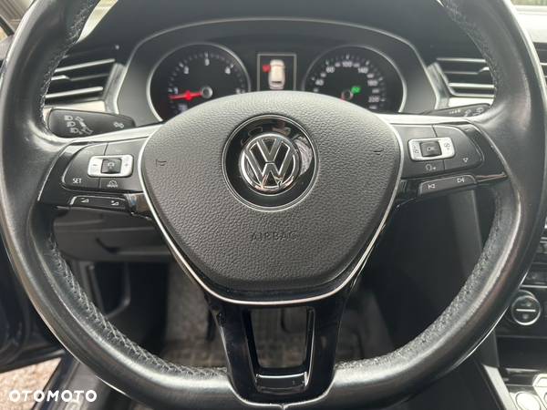 Volkswagen Passat 2.0 TDI BMT Highline DSG - 10