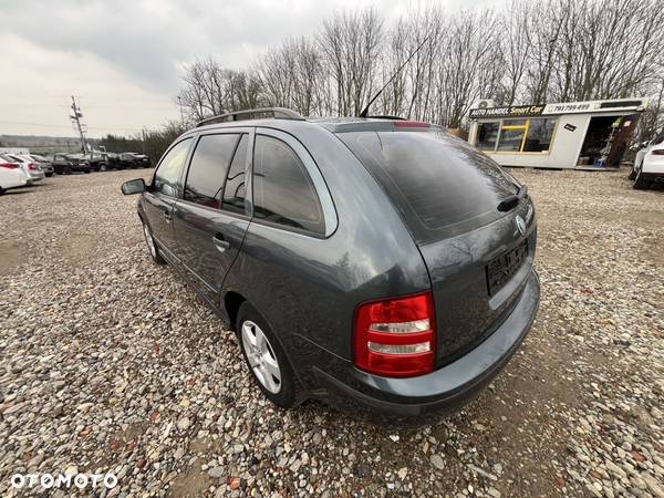 Skoda Fabia 1.2 12V Fresh - 5