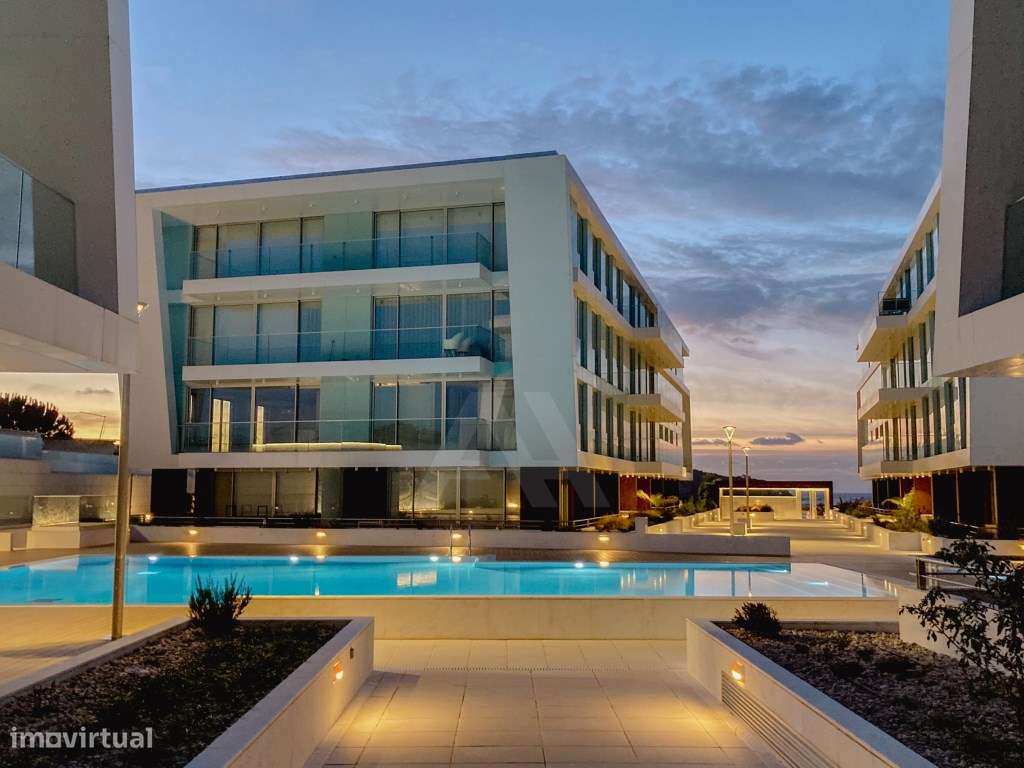 Apartamento T2 com Vista Mar em São Martinho do Porto - Grande imagem: 4/43