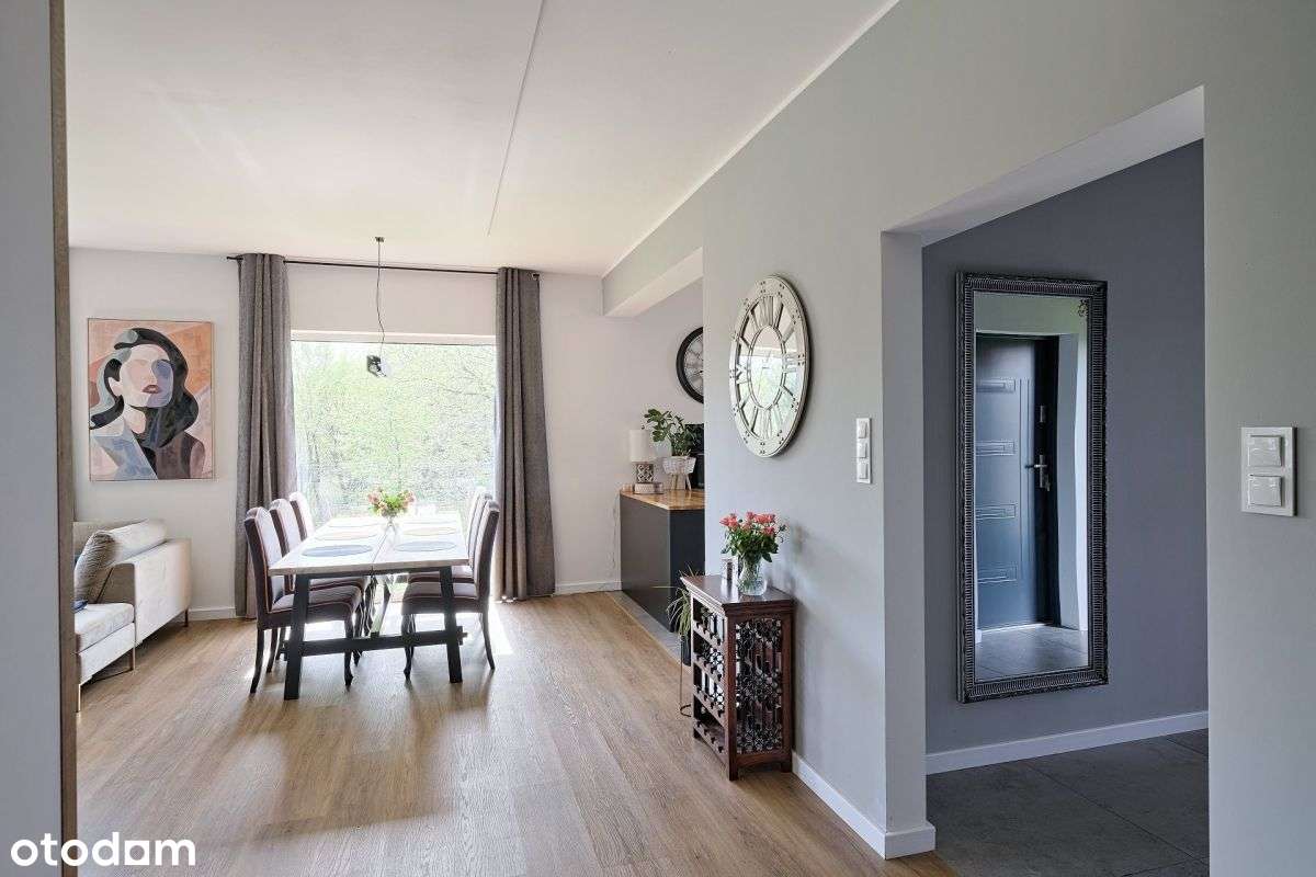 Ładny przestronny i funkcjonalny dom-8