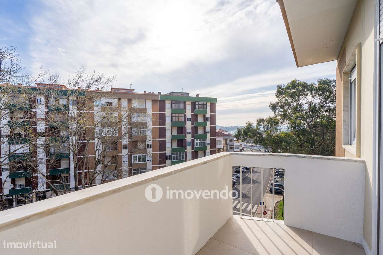 Apartamento T3 remodelado, com cozinha equipada, na Serra das Minas-18
