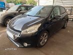 CD player Peugeot 208 2012 HATCHBACK 1.6 HDI - 3