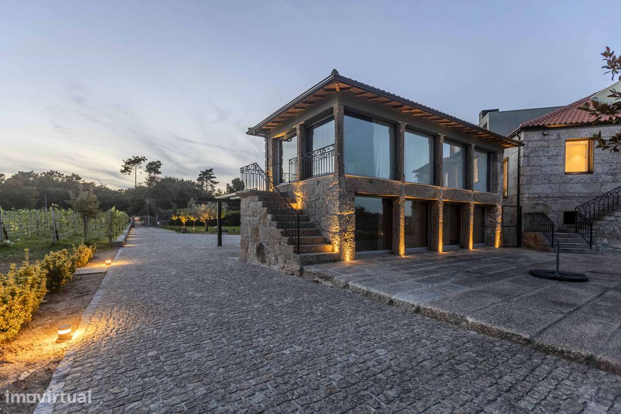 Magnífica Quinta. Moradia T10. Piscina e jardim. Vila Nova Famalicão-19