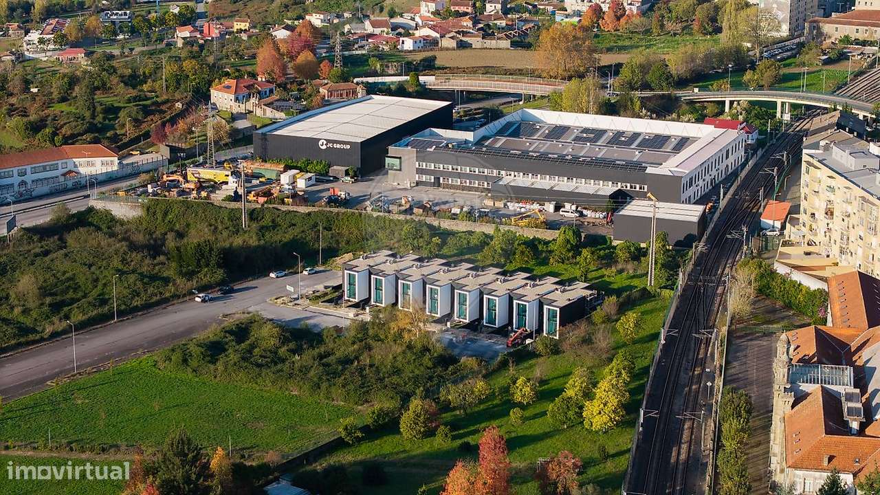 Moradia T4 para venda-34