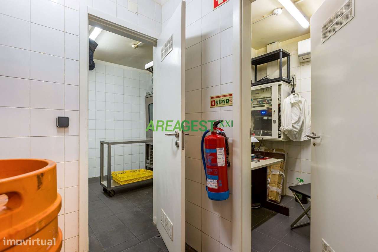 Restaurante/ cervejaria para VENDA, Lumiar/Campo Grande-16