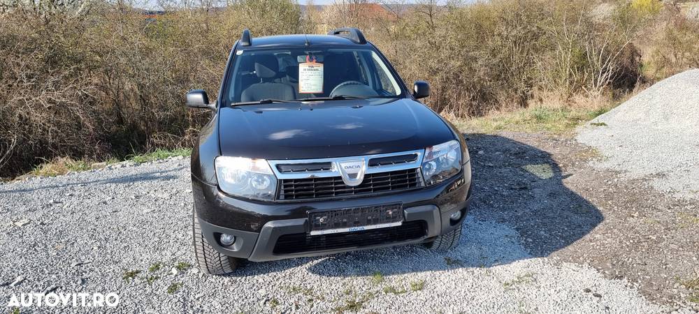 Dacia Duster SCe 115 4x4 Laureate - 3