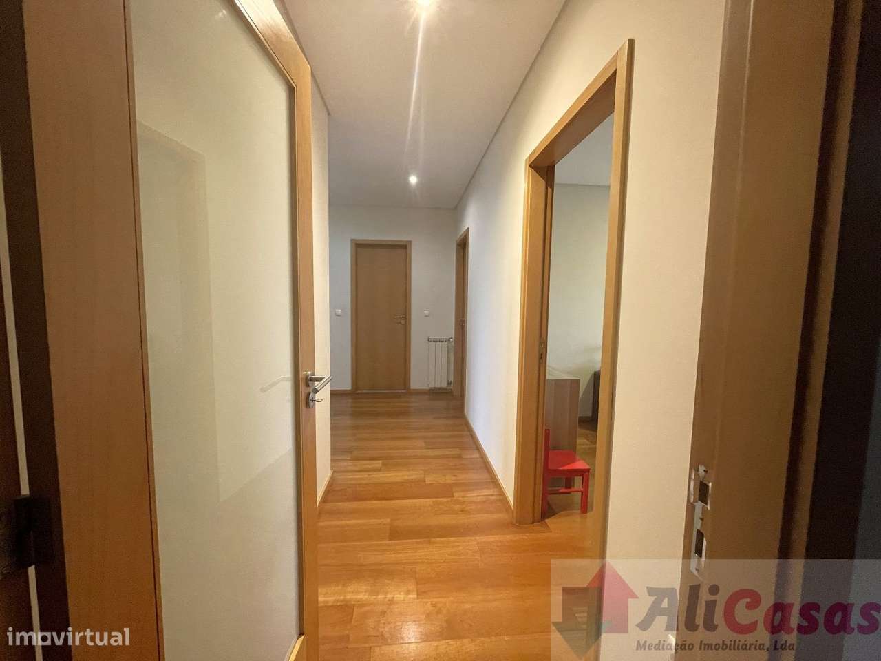 Excelente T3 Último Piso- Lugar de Garagem P/2 carros-17