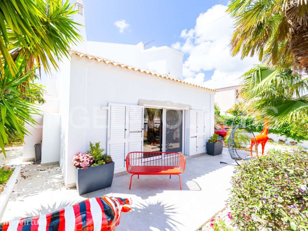 Moradia Elegante com Piscina Aquecida em Faro - Grande imagem: 4/42