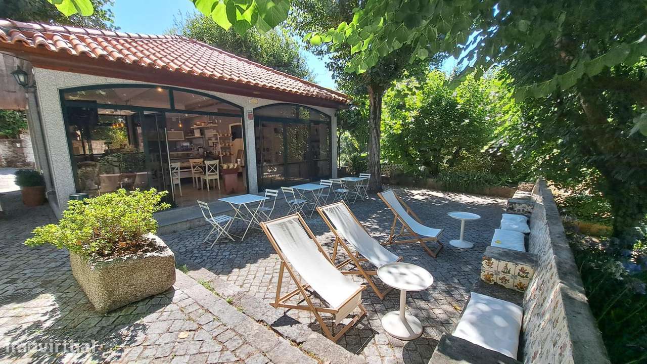 QUIOSQUE COM ESPLANADA TIPICA-3