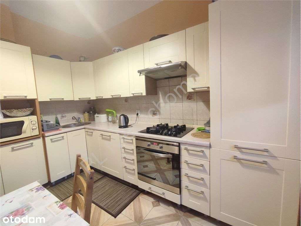 Klimatyczny Dom W Centrum !!!-0