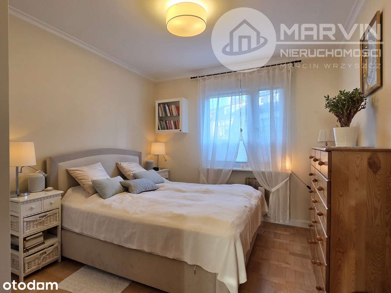 SMART HOME z garderobą, garażem i dużą piwnicą – ul. Wergiliusza-12