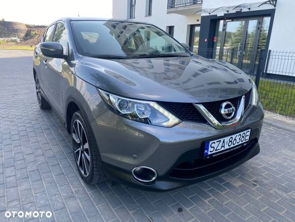 Nissan Qashqai 1.6 DCi N-Tec - 11