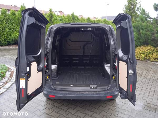 Ford Transit Courier - 7