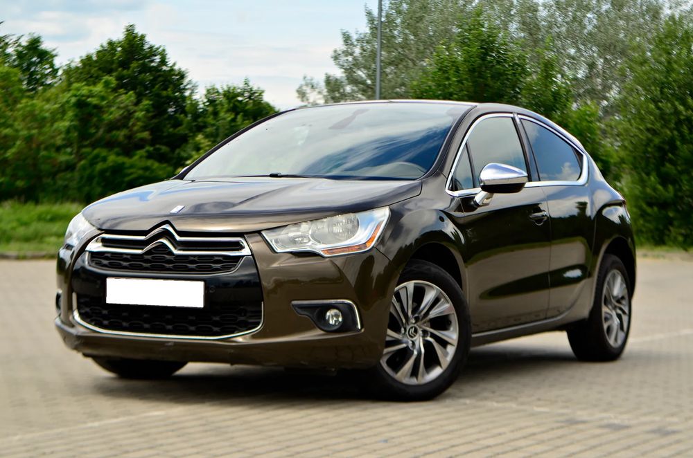 Citroën DS4 e-HDi 115 SoChic 2014