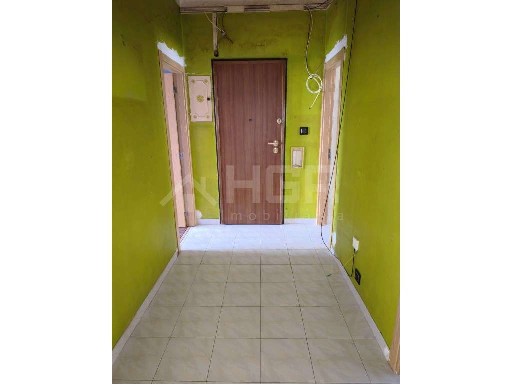 T3 + 1 | DUPLEX | BOA LOCALIZAÇÃO | ARRENTELA (MURTINHEIRA)-29