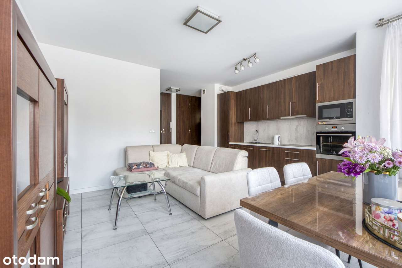 ul. Kolska, apartamentowiec, 3 pokoje, 2 balkony, m.postojowe, komórka-3