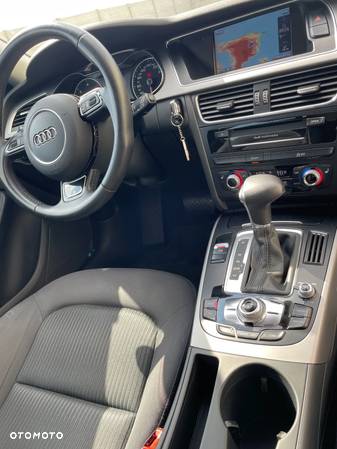 Audi A4 2.0 TDI Multitronic - 12