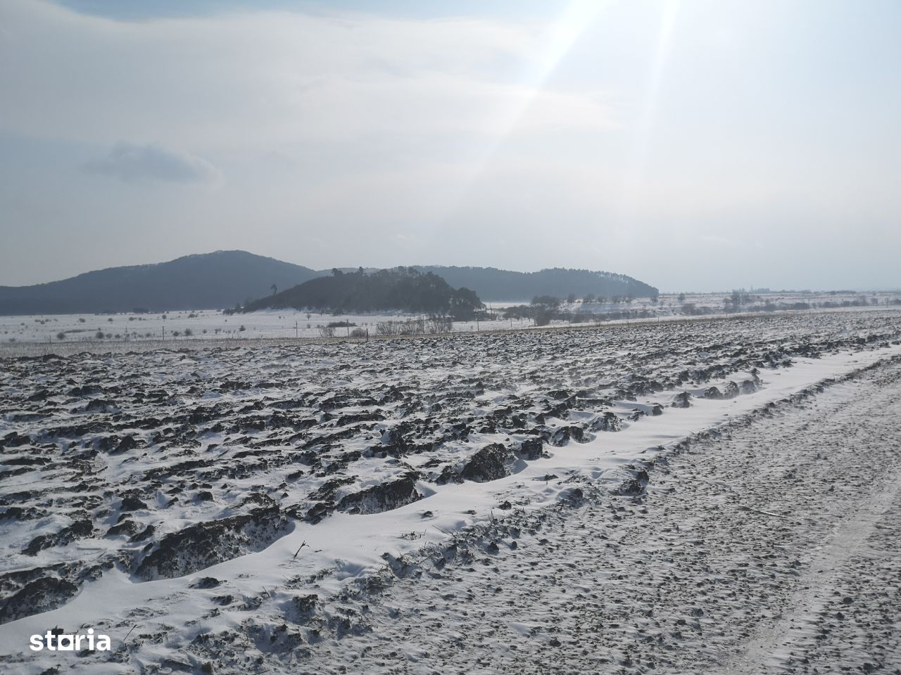 Parcele pentru case cu utilitati in zona Sanpetru