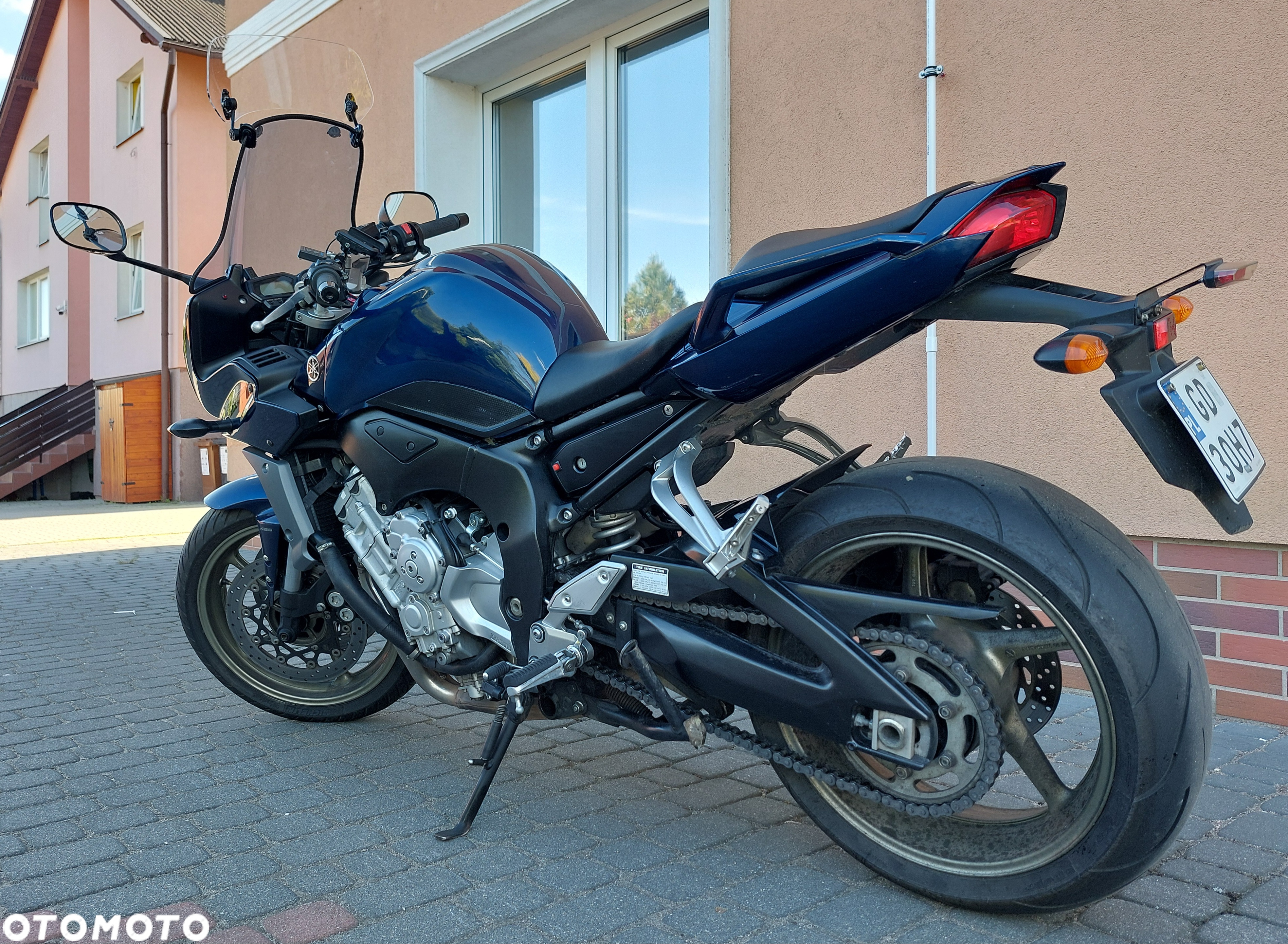 Yamaha FZ - 4