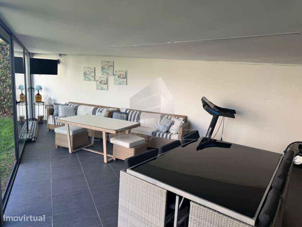 MORADIA V4 COM PISCINA - VILA NOVA DE FAMALICÃO-10