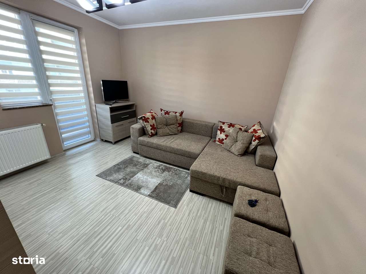 INCHIRIEZ garsoniera decomandata,recent renovata, zona Turnisor - Imagine principală: 2/11