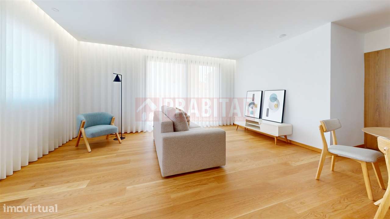 APARTAMENTO T4 DUPLEX NOVO COM TERRAÇO NA COBERTURA À SOLUM - CEDRO RE-10