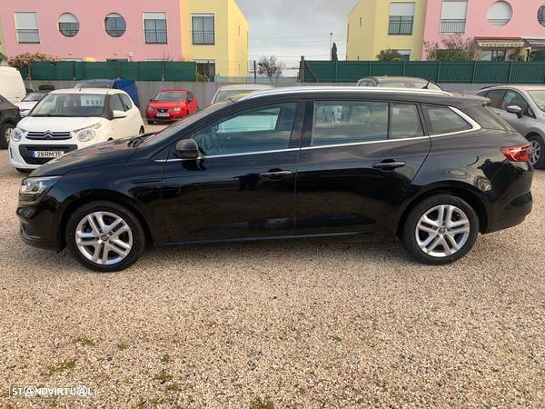 Renault Mégane Sport Tourer BLUE dCi 115 ZEN - 5