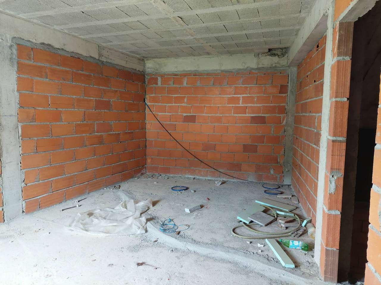 Moradia p/ Recuperar - Aldeia de Souto - Grande imagem: 5/11