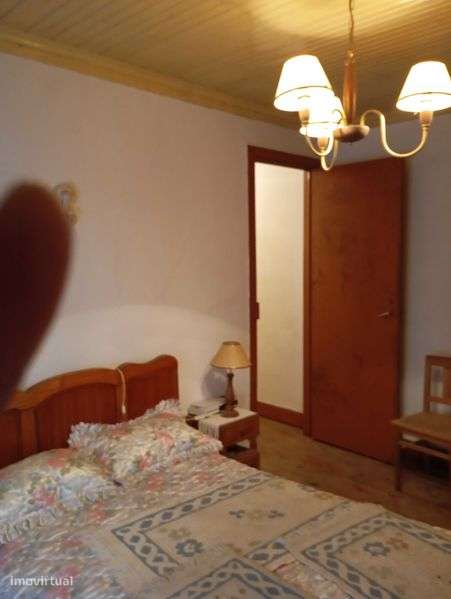 Linda casa de aldeia, com 3 andares - Pronta a entrar. - Grande imagem: 4/12