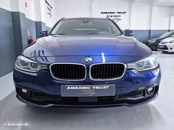 BMW 320 d Touring xDrive Advantage Auto - 34