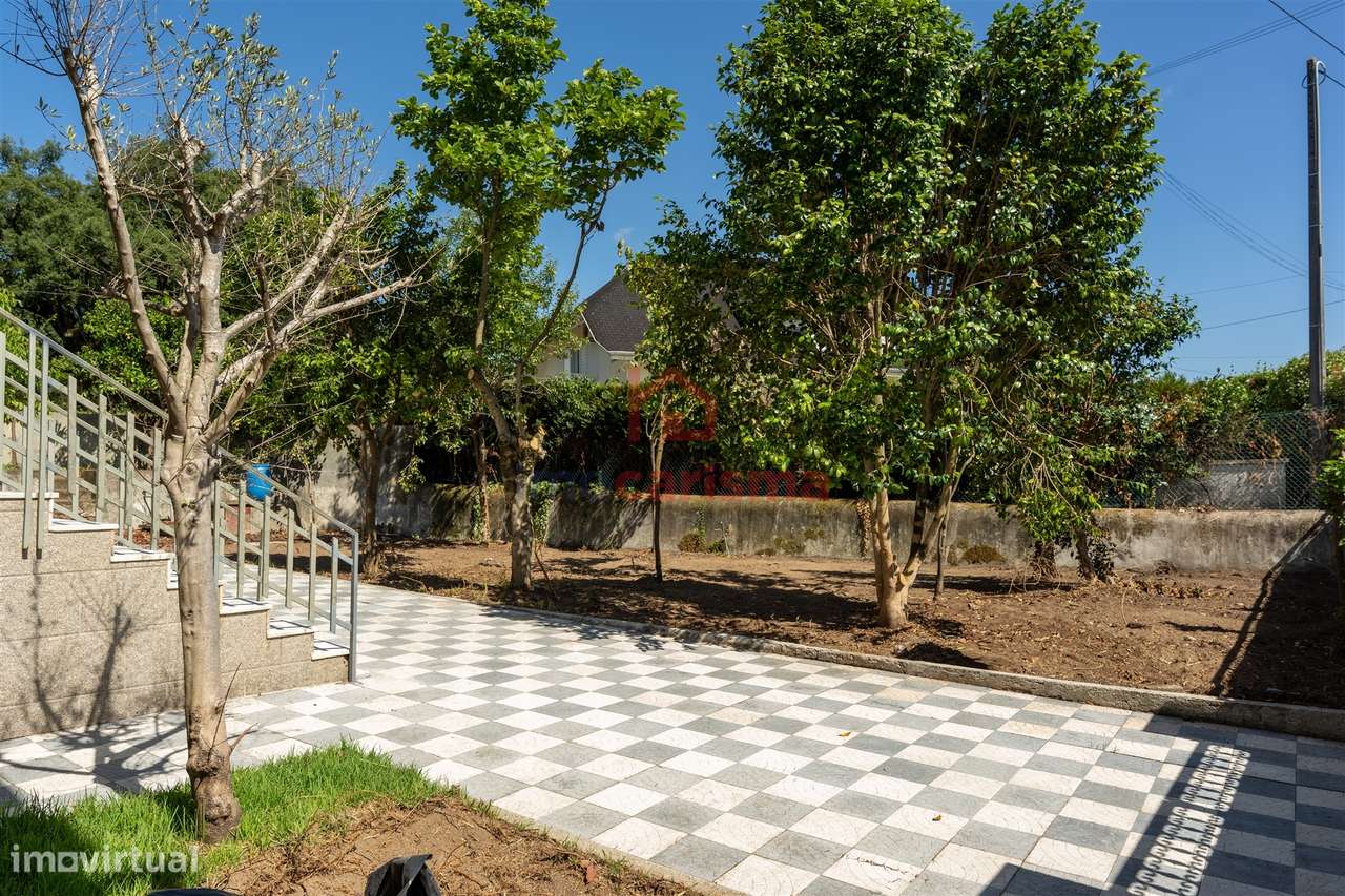 Moradia T3 em Carreira, Santo Tirso - Grande imagem: 3/52