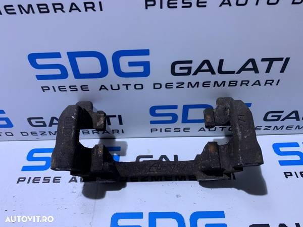 Calaret / Suport Etrier Spate Stanga / Dreapta Ford Focus 3 2010 - 2018 - 4