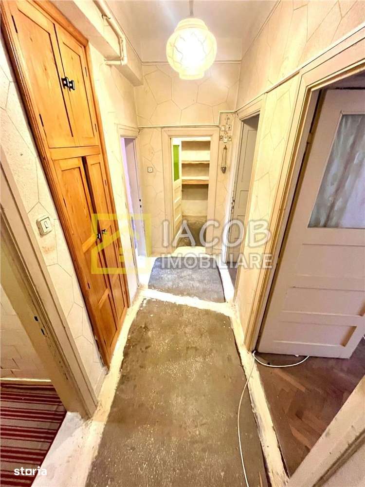 Apartament 2 CD, zona Aviatorilor, etaj 1, Bacau-6