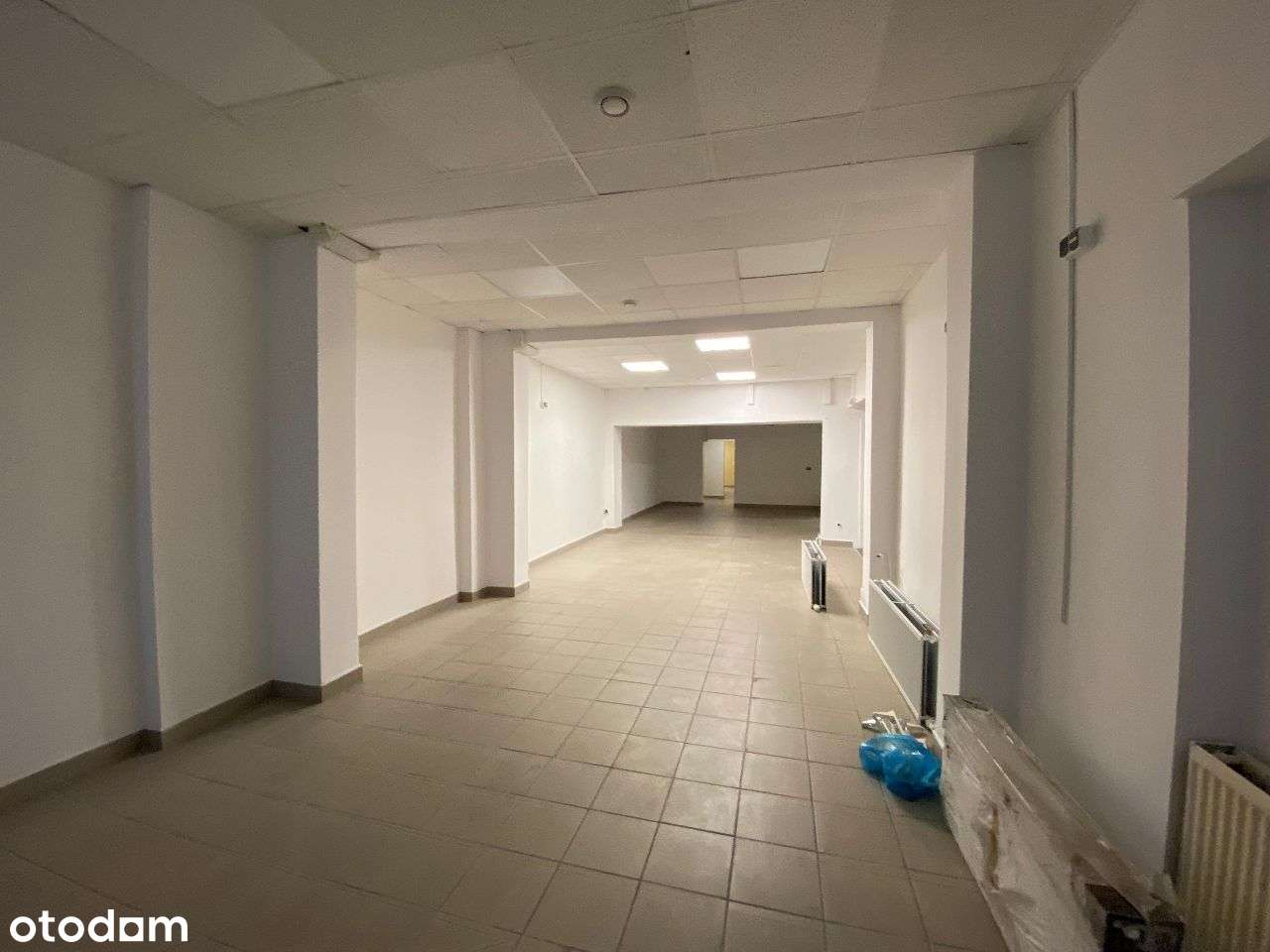 Magazyn z biurami, lekka produkcja np. krawiectwo - Pełny obrazek: 5/9