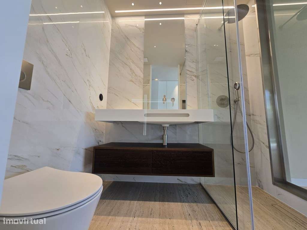 Moradia isolada T5, arquitetura contemporânea com piscina - Verdizela-47