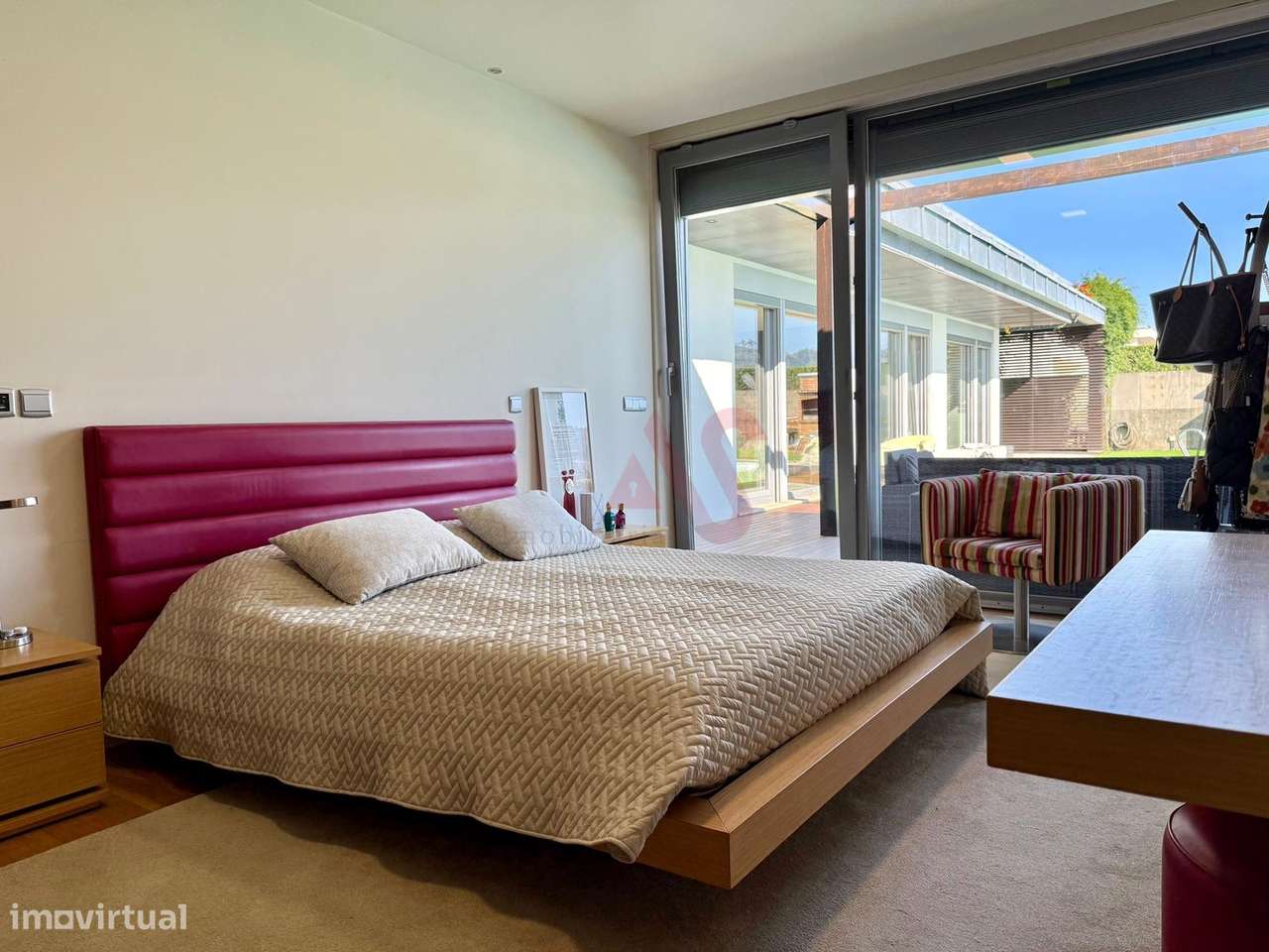 Espetacular Moradia Térrea T4 Em Azurém, Guimarães-25