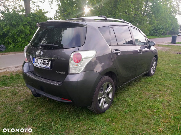 Toyota Verso 1.8 Premium 7os EU6 - 9