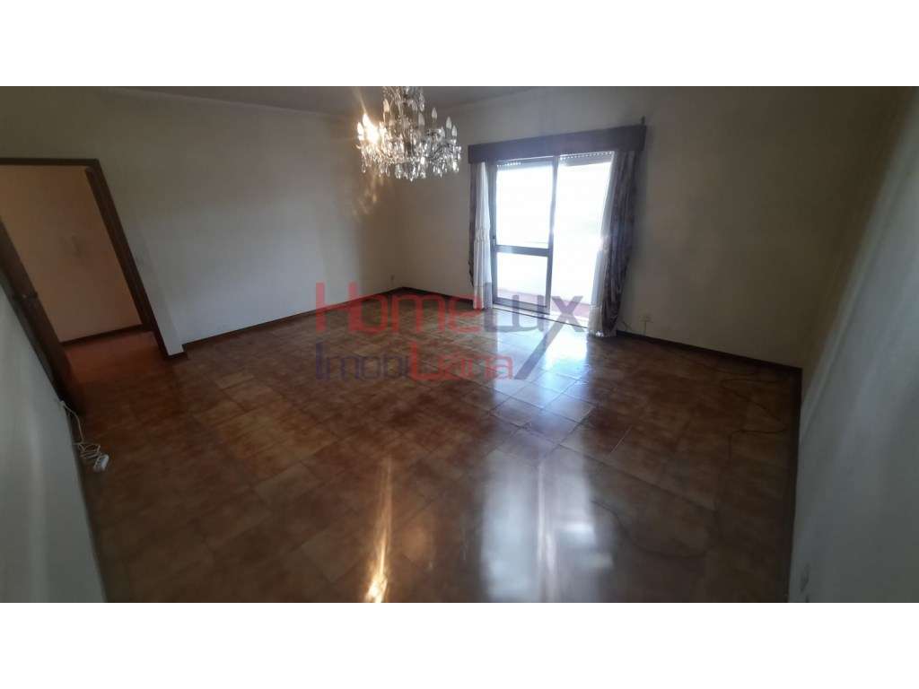 Apartamento T3 c/ 3 frentes e Garagem , Rio Tinto - Grande imagem: 4/20