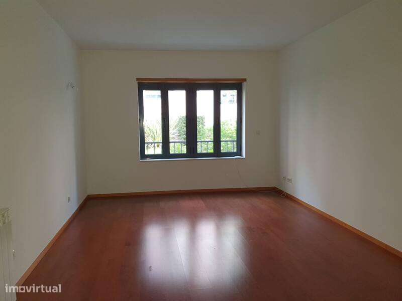 Apartamento T2+1 - Vila Nova de Gaia - Grande imagem: 2/10