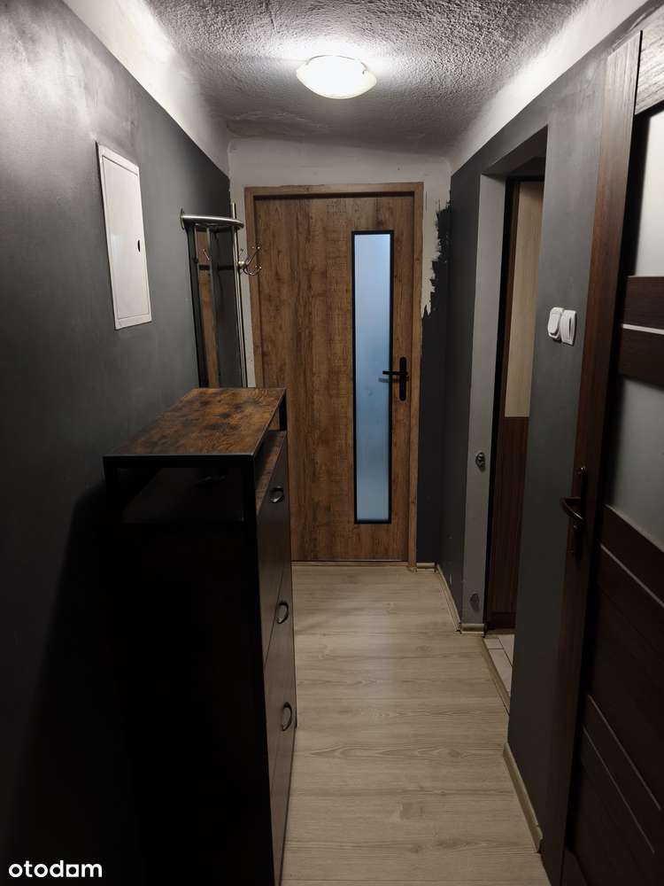 Przestronna kawalerka z oddzielną kuchnią 34m² Radom - Pełny obrazek: 5/10