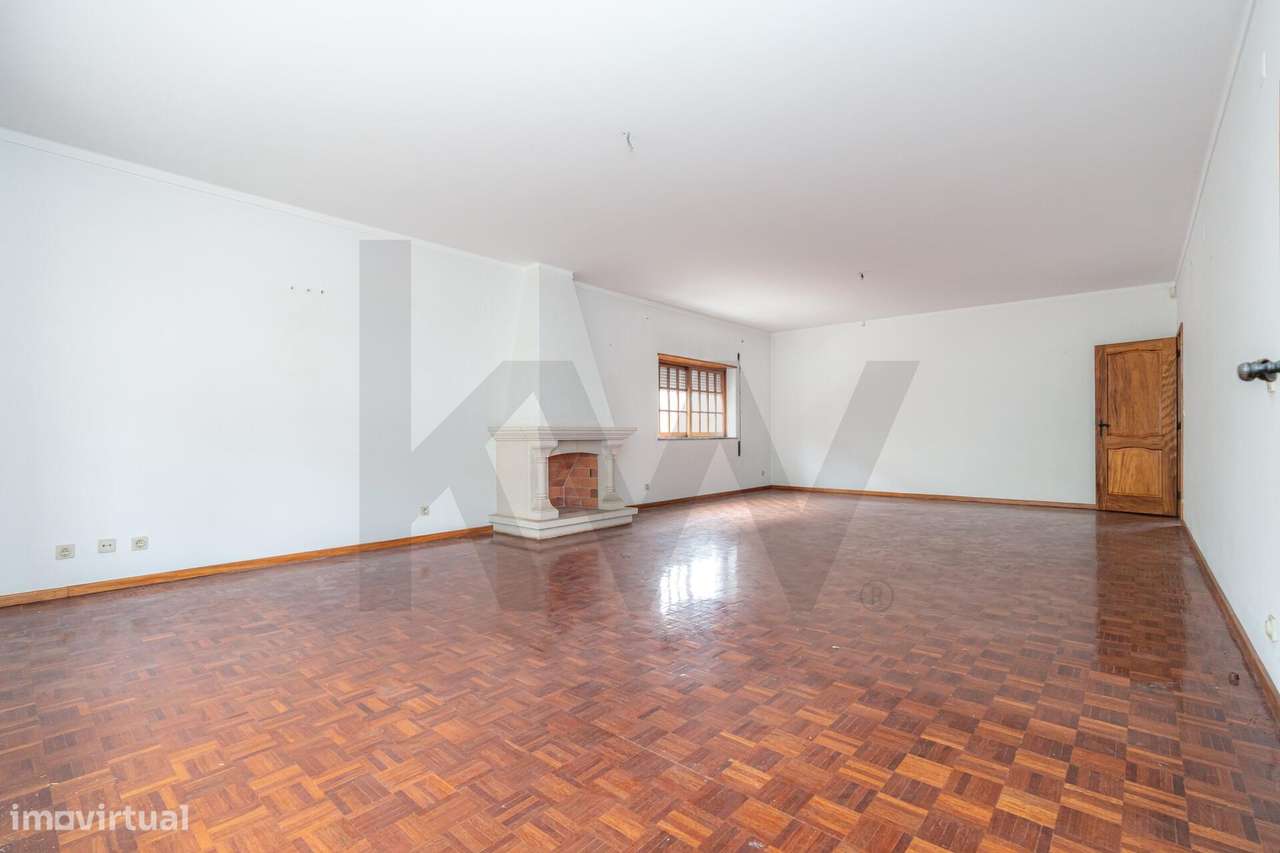 Moradia T5 com terreno e garagem, Vilela, Coimbra - Grande imagem: 2/36