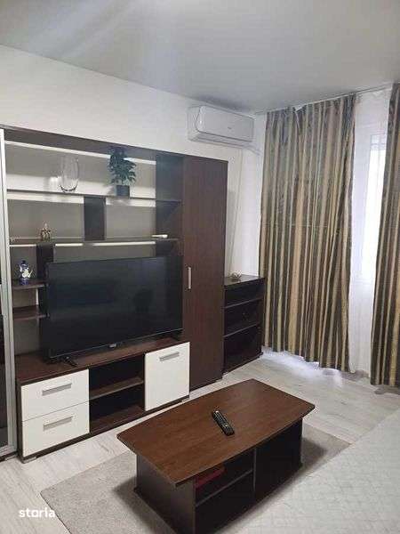 Vand Apartament cu 2 camere renovat in totalitat